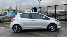 Toyota Yaris 1.5 Hybrid Icon Tech 5dr CVT Hybrid Hatchback